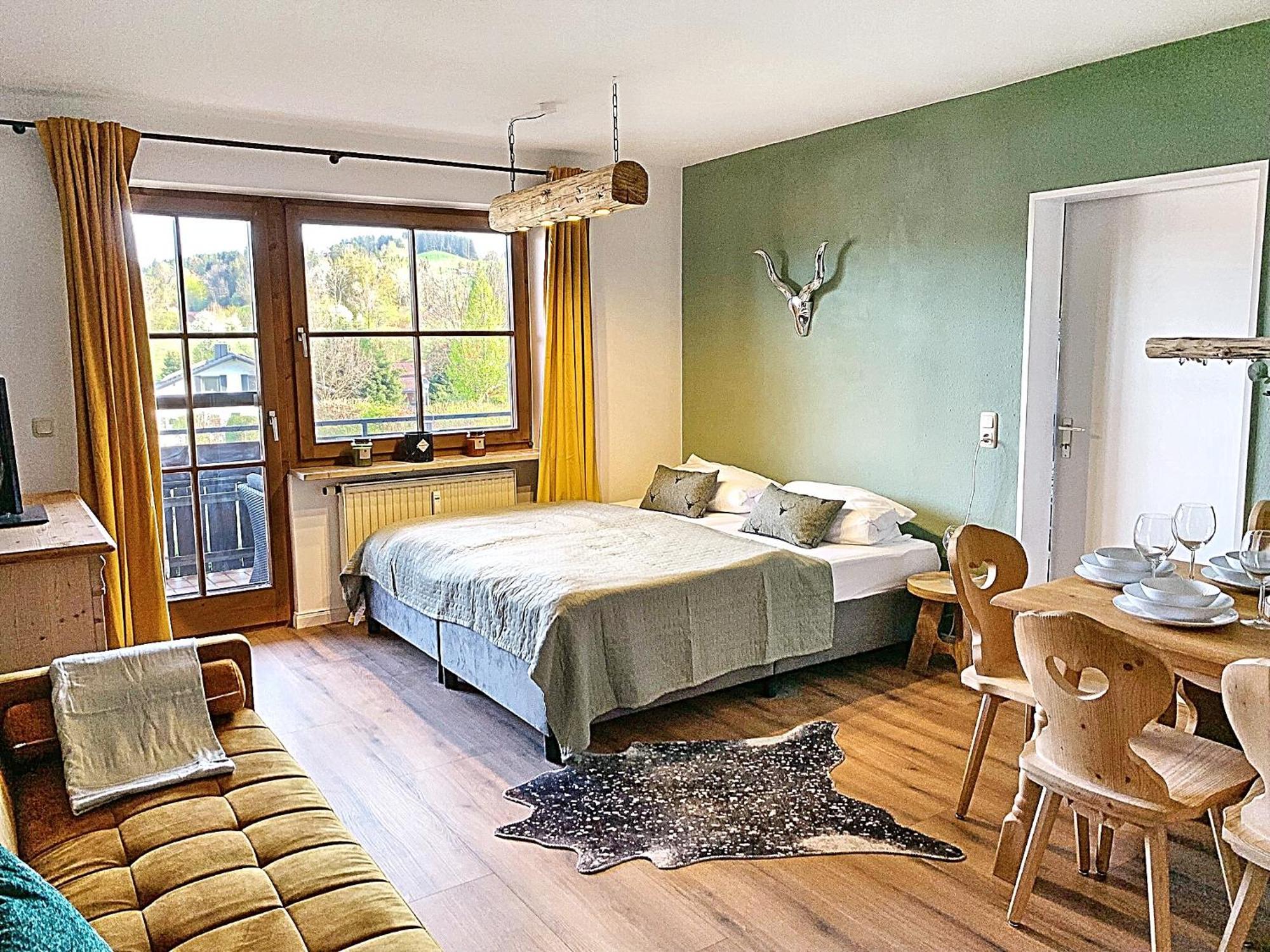 Lindners Hideaways - Bergnest Lodge - Bergblick Fewo 6 Pers Balkon Garten Hund Ski Unterkunft Luftkurort Oberreute Naehe Buchenegger Wasserfaelle Eistobel Bodensee Екстер'єр фото